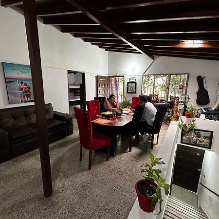 Hostel Urban City Medellín Kültér fotó