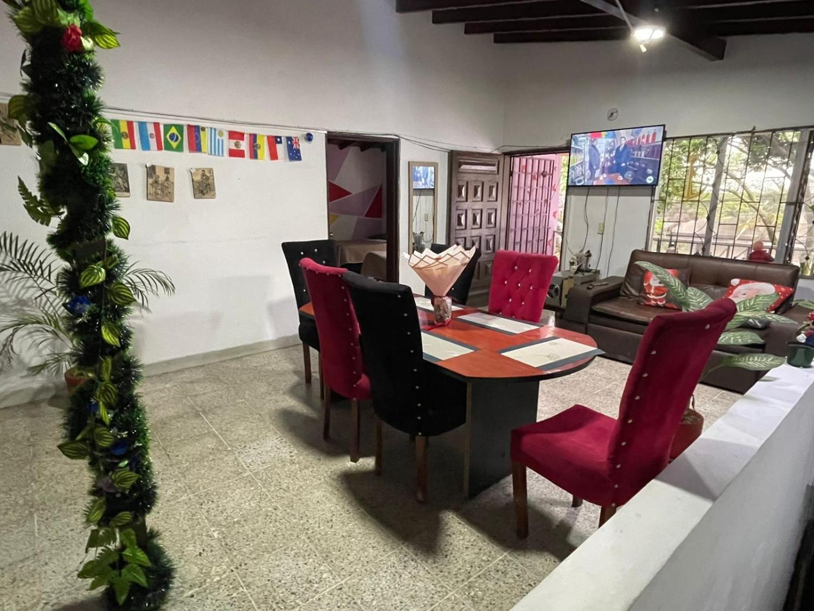 Hostel Urban City Medellín Kültér fotó